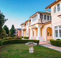 Palais Royale - Darwin Holiday