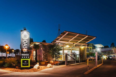 Majestic Oasis Apartments - Darwin Holiday 0