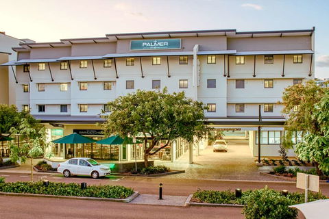 The Palmer Collective - Darwin Holiday 2