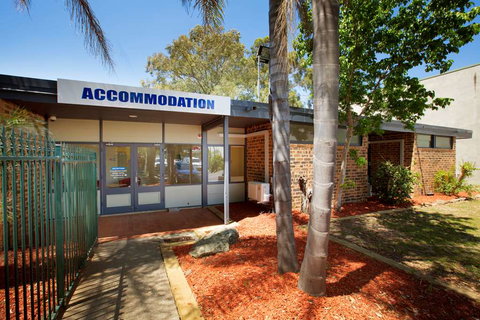 Nightcap at High Flyer Hotel - Darwin Holiday 1