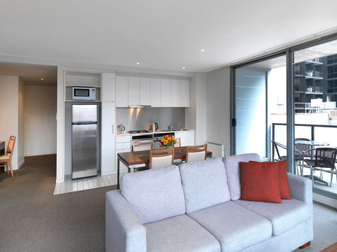 Quest on Dorcas - Darwin Holiday 2