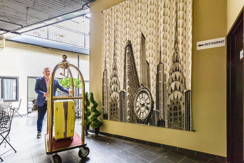 Airport Hotel Sydney - Darwin Holiday 2