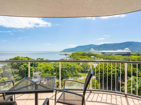 BreakFree Royal Harbour Hotel - Darwin Holiday 0