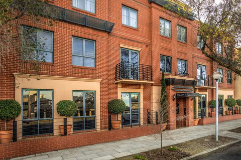 Majestic Tynte Street Apartments - Darwin Holiday 1