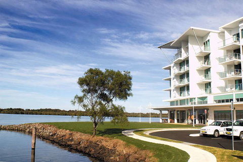 Ramada Hotel & Suites Ballina - Darwin Holiday 0