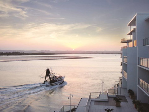 Ramada Hotel & Suites Ballina - Darwin Holiday 1