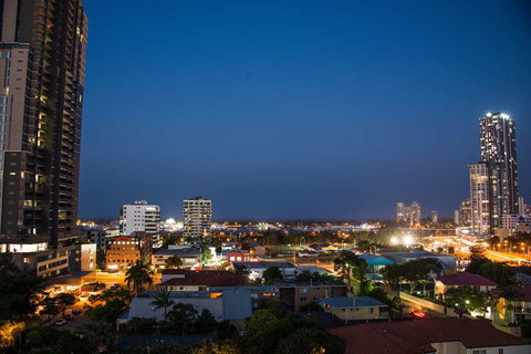 Woodroffe Hotel, Gold Coast - Darwin Holiday 1