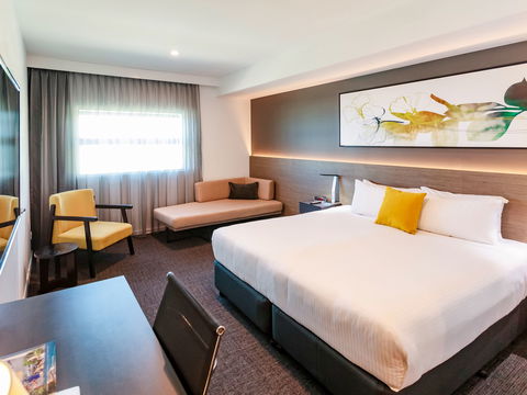 Mercure Sunshine Coast Kawana Waters - Darwin Holiday 2