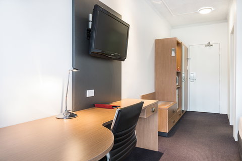 Metro Hotel Miranda - Darwin Holiday 6