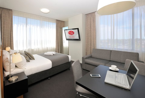 Metro Hotel Miranda - Darwin Holiday 13