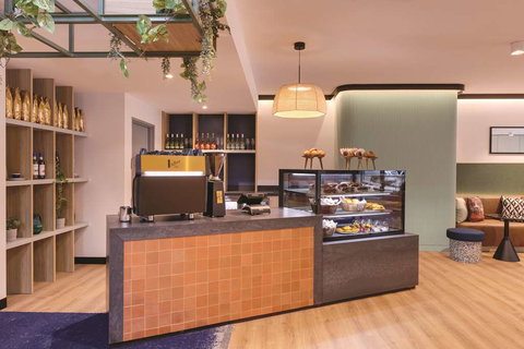 Travelodge Hurstville Sydney - Darwin Holiday 13