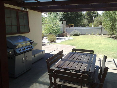 Greenocks Old Telegraph Station - Darwin Holiday 3