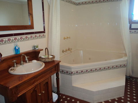 Greenocks Old Telegraph Station - Darwin Holiday 5