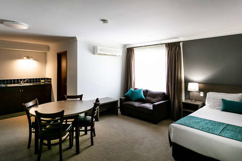 Best Western Plus Ambassador Orange - Darwin Holiday 6