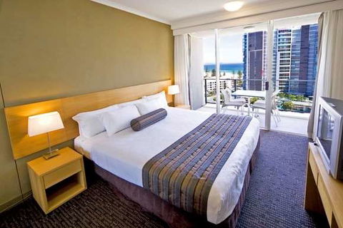 Mantra Twin Towns Coolangatta - Darwin Holiday 4
