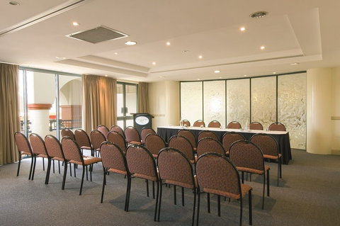 Oaks Calypso Plaza Resort - Darwin Holiday 4