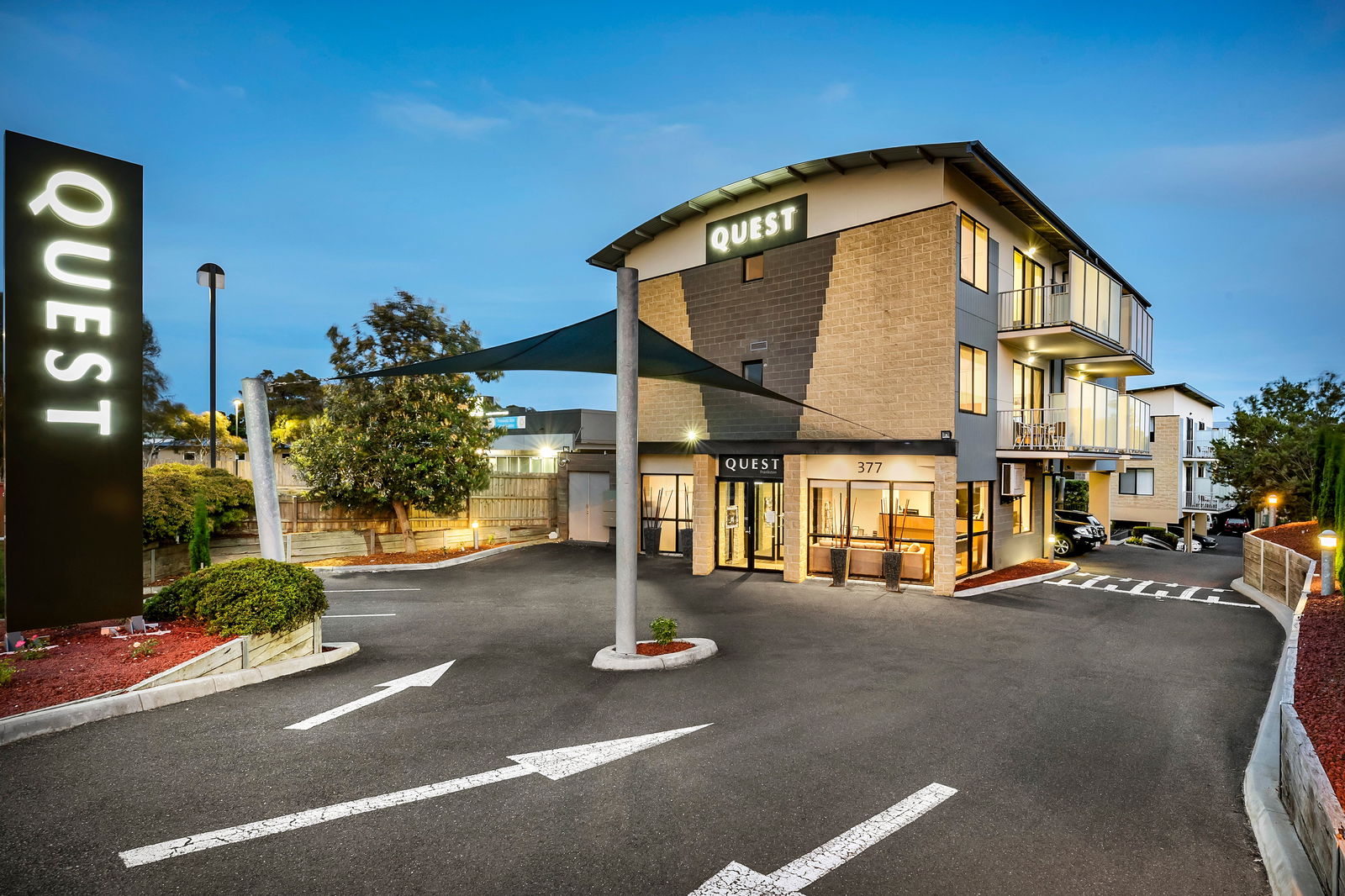 Frankston VIC Darwin Holiday