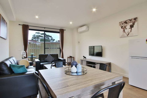Quality Apartments Dandenong - Darwin Holiday 5