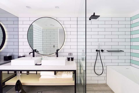 QT Bondi - Darwin Holiday 8