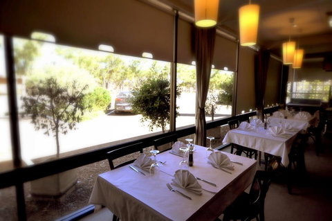 Hospitality Kalgoorlie, SureStay by BW - Darwin Holiday 7