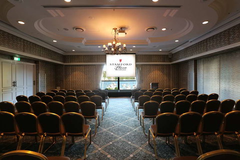 The Stamford Plaza Brisbane - Darwin Holiday 7