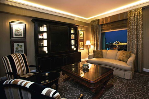 The Stamford Plaza Brisbane - Darwin Holiday 15