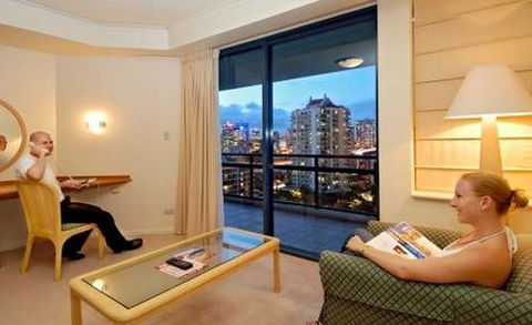 Central Dockside Apartment Hotel - Darwin Holiday 5