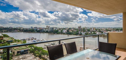 Central Dockside Apartment Hotel - Darwin Holiday 12