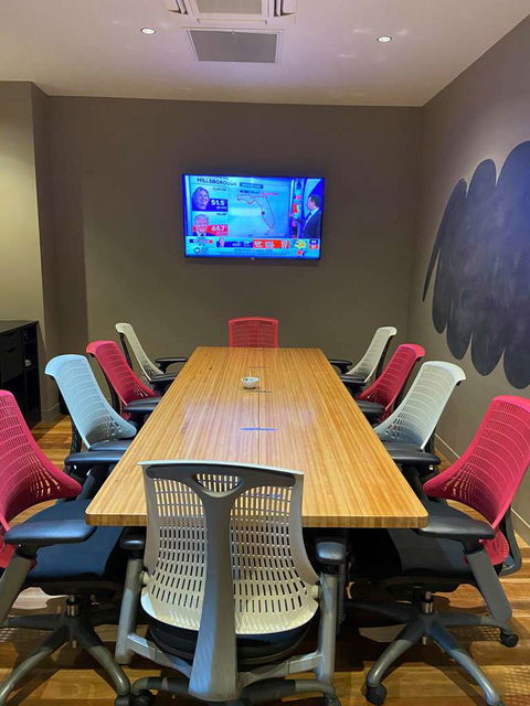 The Constance - Darwin Holiday 13