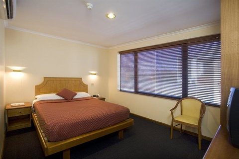 Capital Executive Apt Hotel Canberra - Darwin Holiday 6