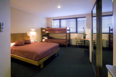 Capital Executive Apt Hotel Canberra - Darwin Holiday 7