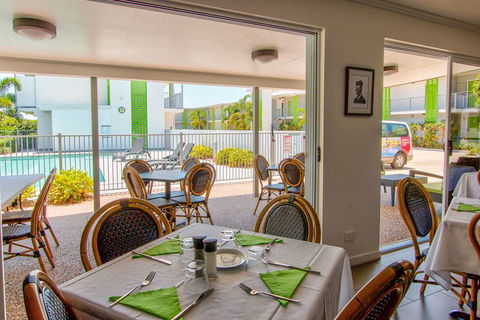 Mackay Oceanside Central Hotel - Darwin Holiday 9