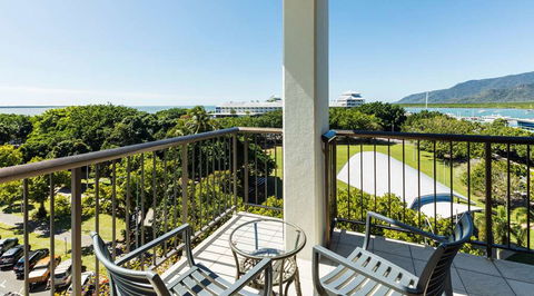 Pacific Hotel Cairns - Darwin Holiday 10