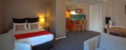 Quest Waterfront Serviced Apartments - Darwin Holiday 2