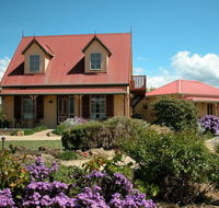 Swansea Cottages - Darwin Holiday