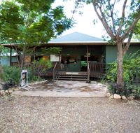 Adels Grove Camping Park Hotel - Darwin Holiday