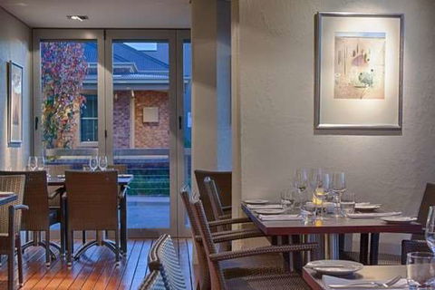 Mantra Pavilion Hotel Wagga Wagga - Darwin Holiday 2