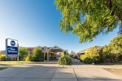 Best Western Ambassador Inn - Darwin Holiday 0