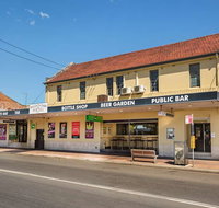 Nightcap at Regents Park Hotel - Darwin Holiday