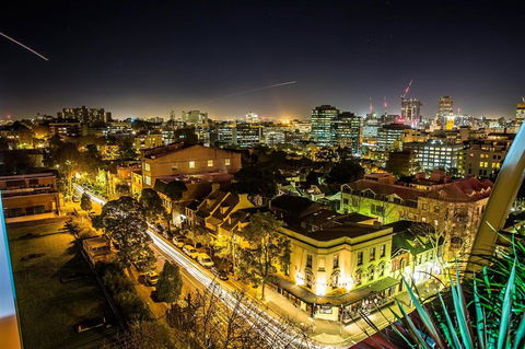 Adge Apartment Hotel - Darwin Holiday 1