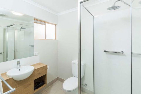 NIghtcap at Balaclava Hotel - Darwin Holiday 0