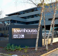 Townhouse Hotel Wagga - Darwin Holiday