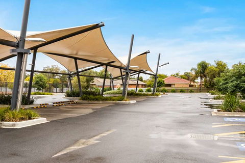 Quality Hotel Rules Club Wagga - Darwin Holiday 1