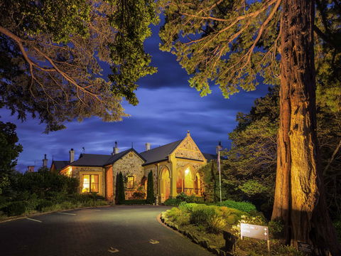 Mount Lofty House - Darwin Holiday 0