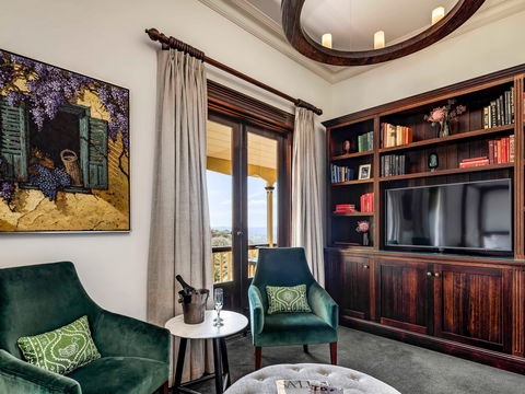 Mount Lofty House - Darwin Holiday 4