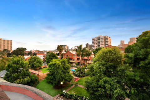 Comfort Apartments Royal Gardens - Darwin Holiday 2