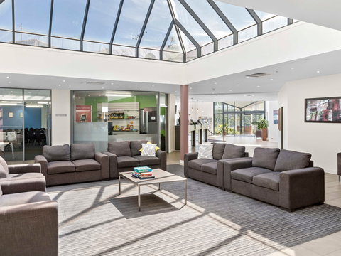 Ibis Styles Eagle Hawk Canberra Resort - Darwin Holiday 0