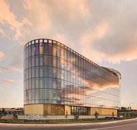 Vibe Hotel Canberra Airport - Darwin Holiday