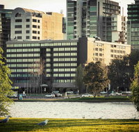 Mercure Melbourne Albert Park - Darwin Holiday