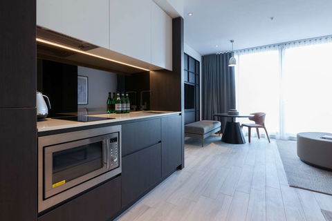 Skye Suites Green Square - Darwin Holiday 1